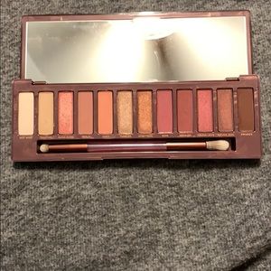 Urban Decay Naked Cherry